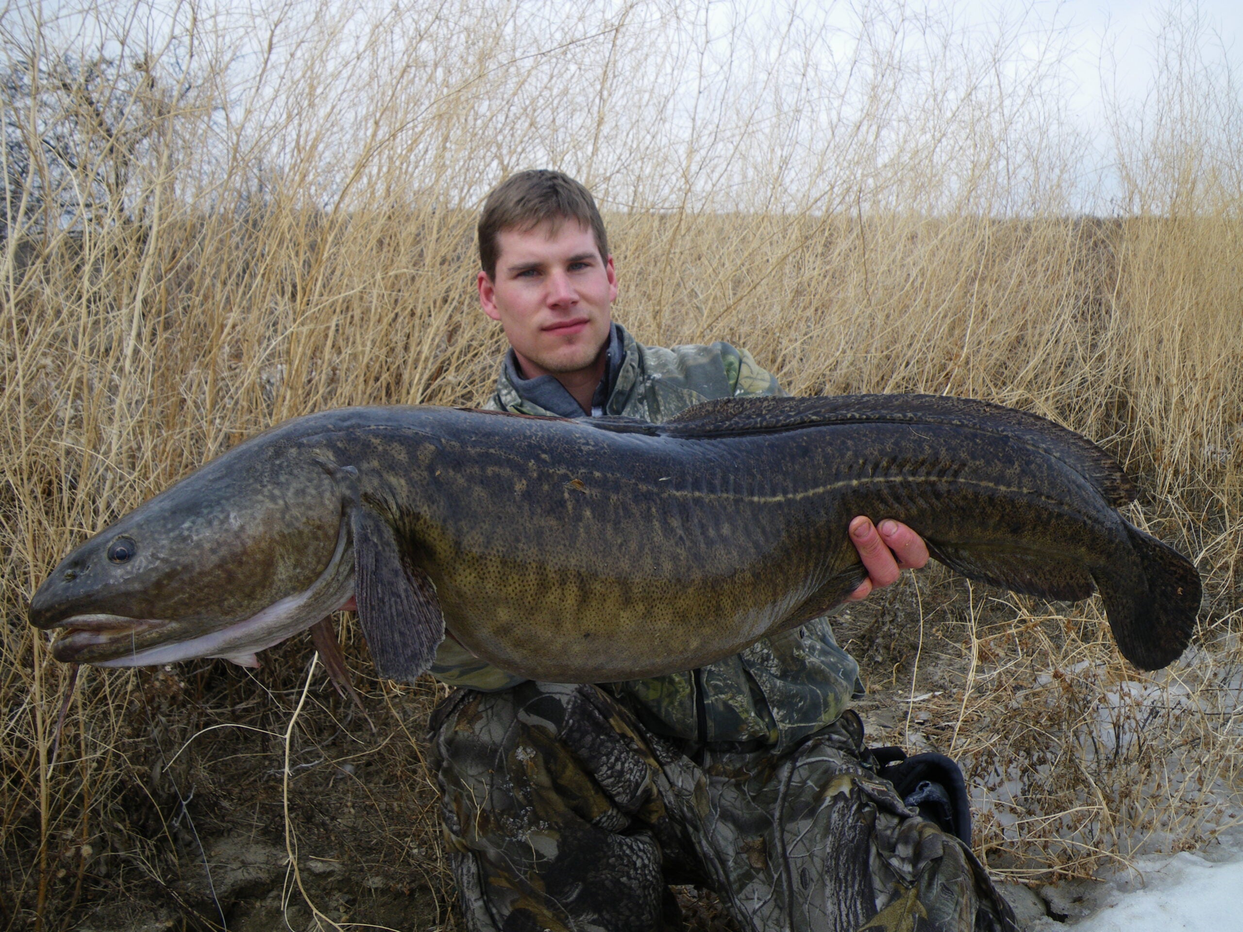 New All-Tackle World Record Burbot Caught in Lake Diefenbaker