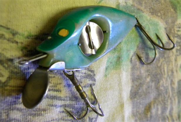Vintage Tackle Contest: The Spinno Minnow