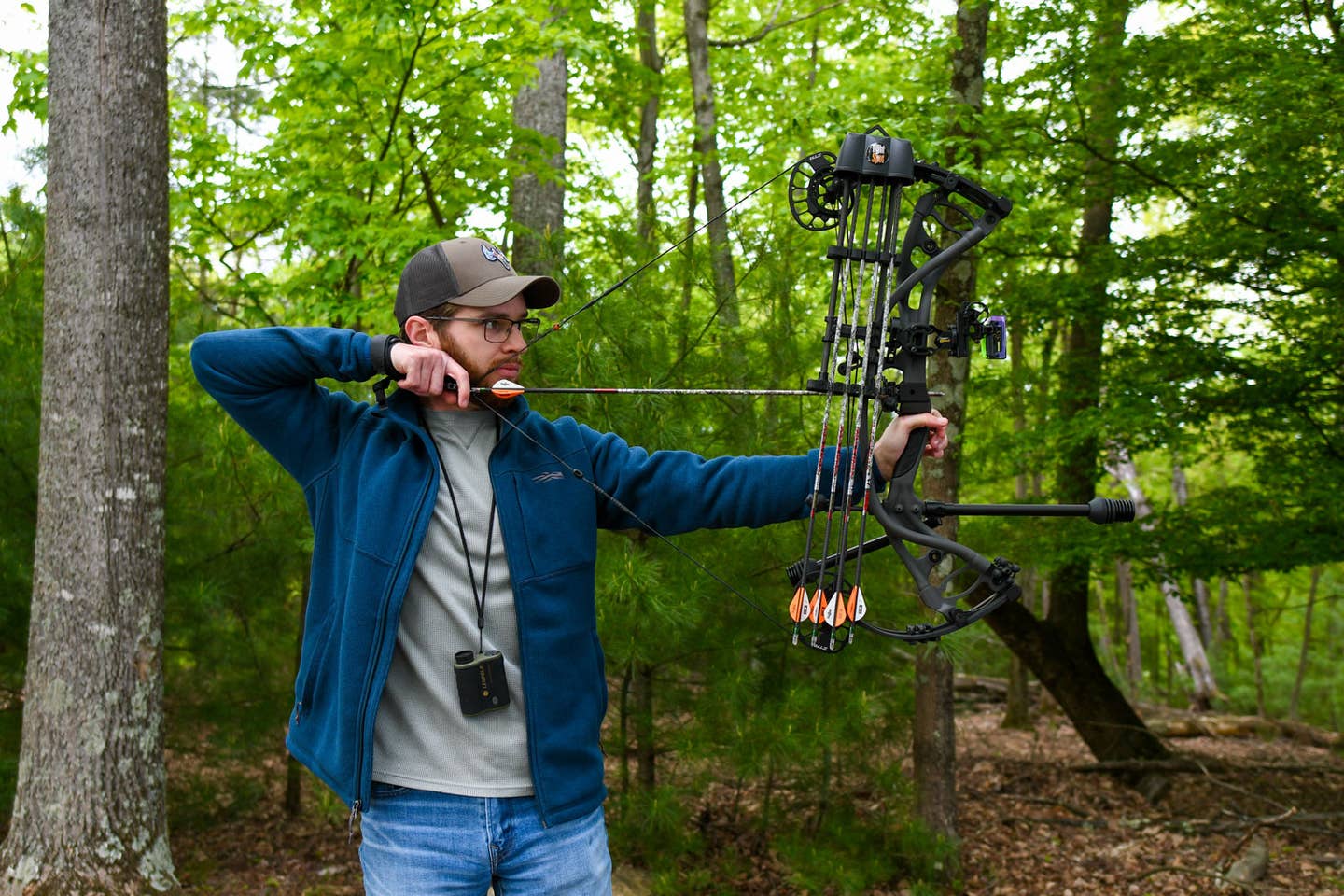 How to Draw a Compound Bow for Beginners Field & Stream