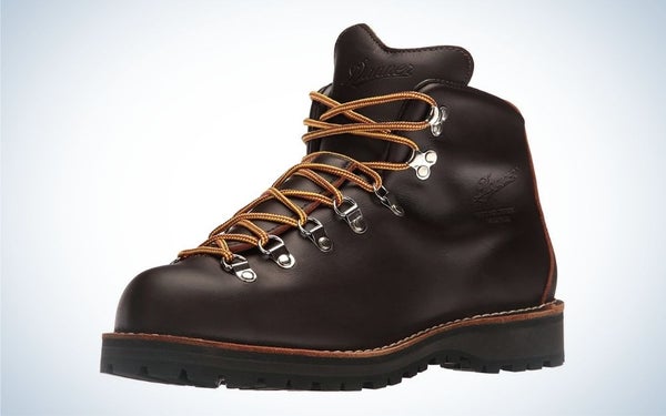 The 5 Best Winter Hiking Boots for 2024 | Field & Stream