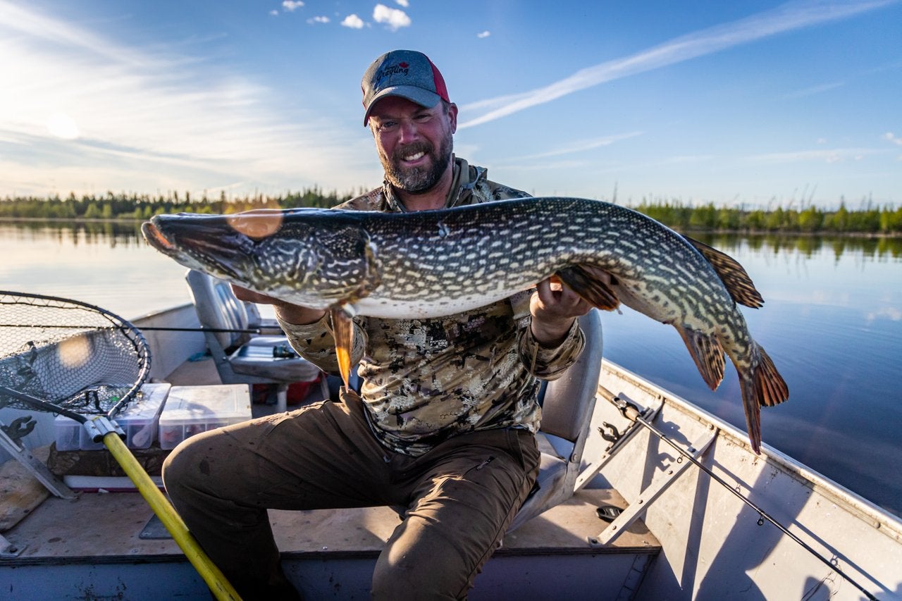 Top Fishing Lakes in Saskatchewan You Can Drive To | Field &