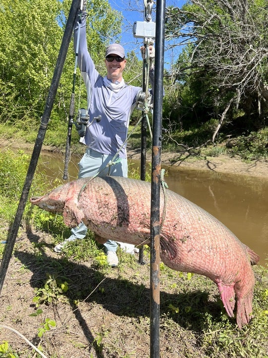 Alligator gar 193 lbs. Trinity river, Texas : r/Fishing