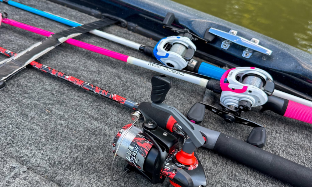 anti tangle fishing reel for kids Kid Casters Tangle-Free Youth Spincast Combo The Kid Casters Kazy no tangle combo comes equipped with a 34 in Best Kids Fishing Poles of