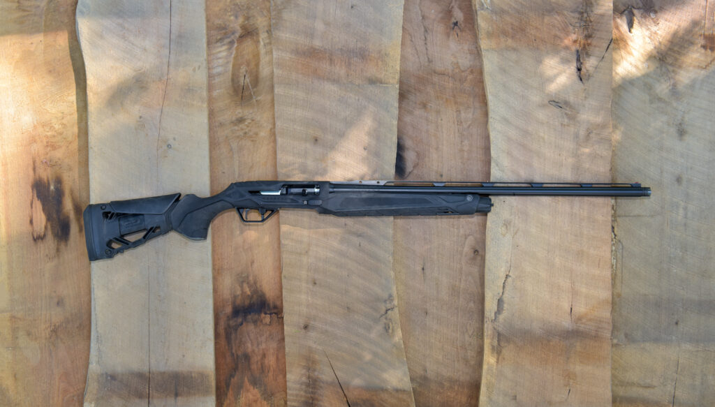 Beretta AX800 Suprema Shotgun Review—Expert Tested Beretta AX800 Suprema shotgun