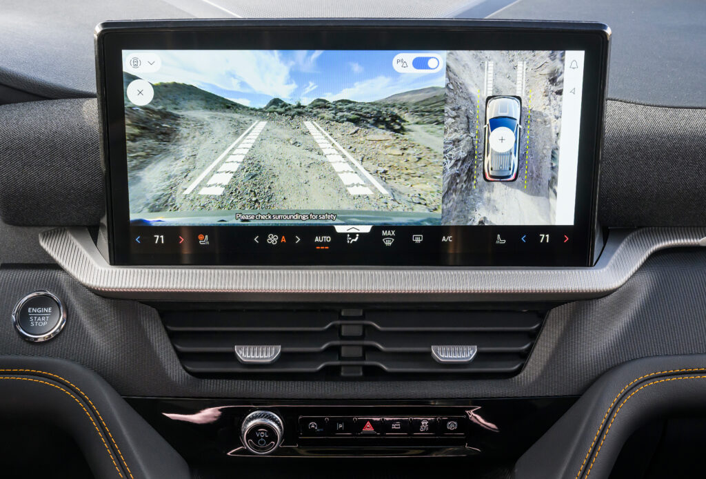 A offroad screen inside a Ford explorer