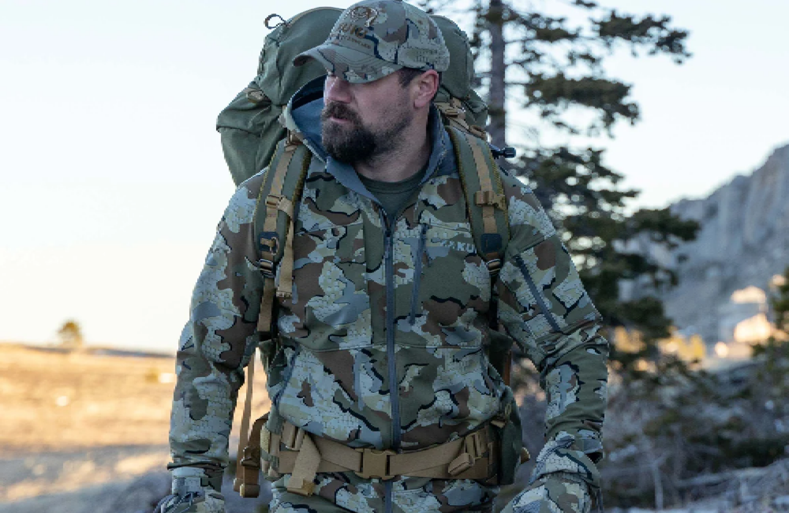 Hunter wearing KUIU soft shell jacket