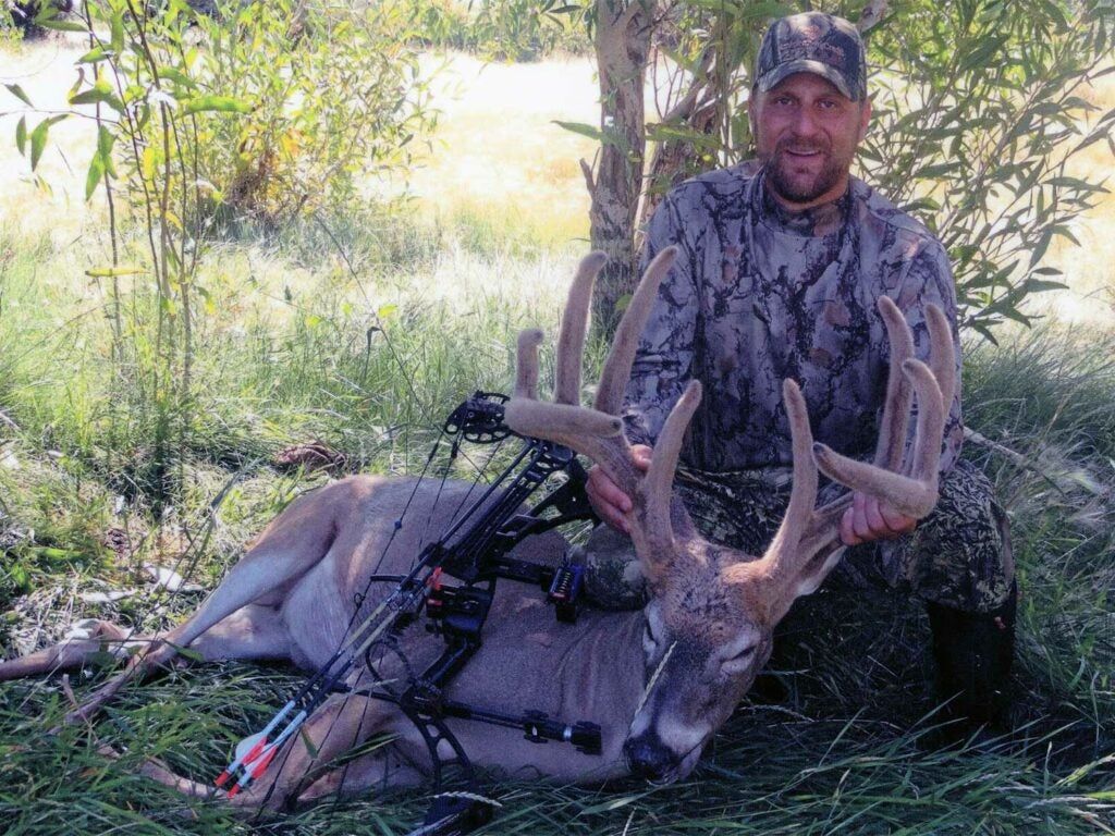 Shane Sandersonâs velvet state record buck