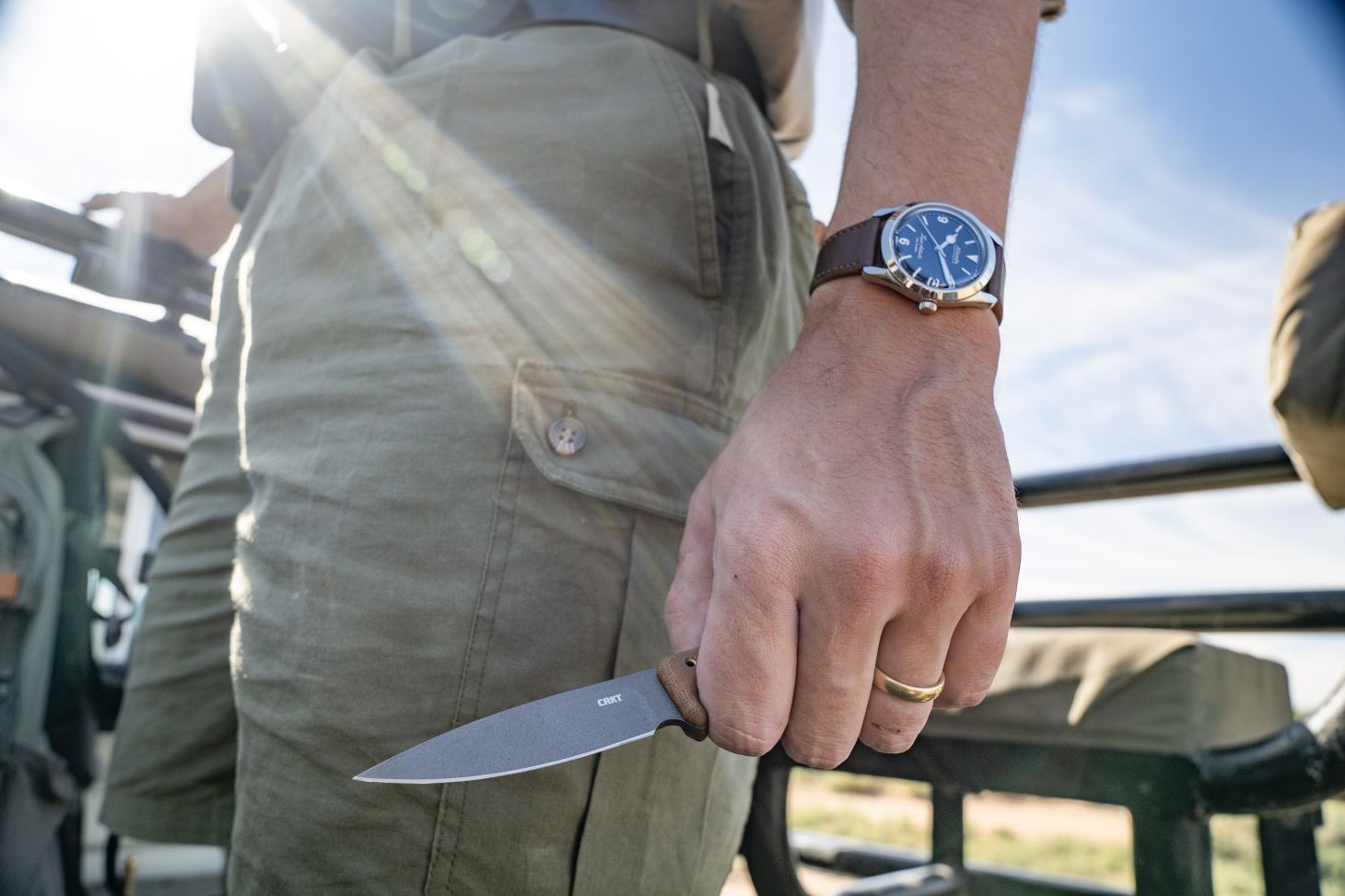 Hunter holding CRKT Soldotna Field Dressing Knife
