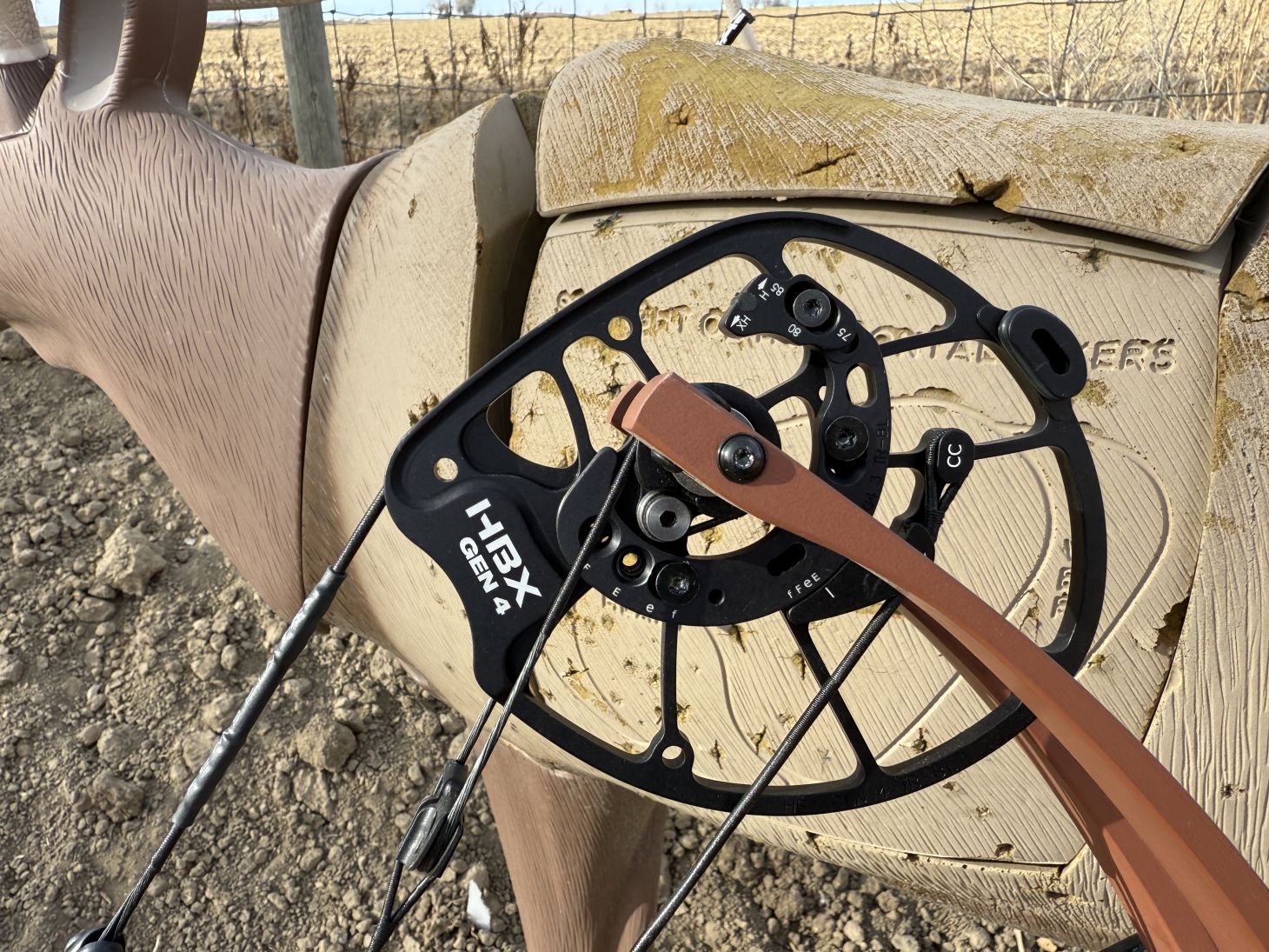 Hoyt's new HBX Gen 4 cam system allows no-bow-press needed draw-length adjustments in 1/4-inch increments. (Photo/Jace Bauserman)