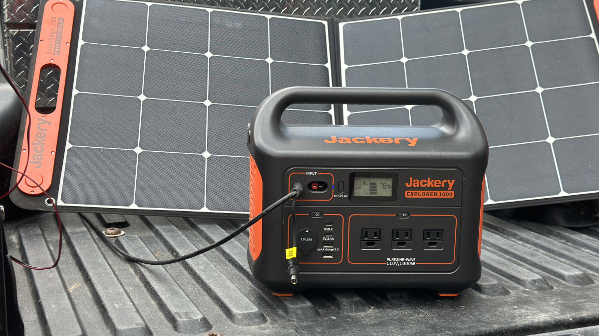 Jackery Solar Generator 2000 PRO during testing