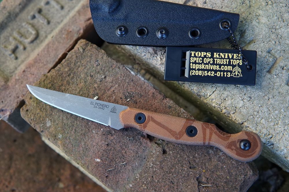 TOPS El Pionero knife with sheath during testing